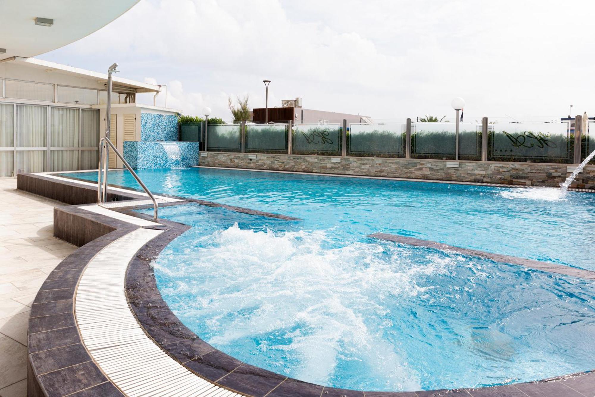 Hotel Acapulco Milano Marittima Zewnętrze zdjęcie